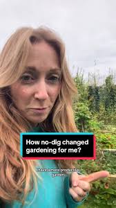 Charles Dowding No Dig Method