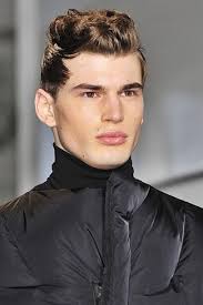 Está disponible hasta la talla 58 y su precio es de 99,95 euros. Cortes De Cabello Para Hombres 2021