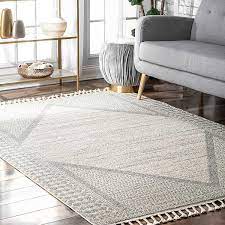 We get it — shopping for area rugs can be overwhelming. Modern Geunice Area Rug 8x10 Kirklands
