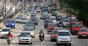 Call the ambulance or police if anyone is injured. Police Statistics Motorcyclists Form Bulk Of Road Accident Fatalities Malaysia Malay Mail