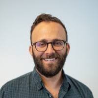 Noah Gold's Instagram, Twitter & Facebook