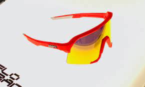 Mathieu van der poel had zich zijn eerste deelname aan de strade bianche wellicht anders voorgesteld. Ispo Neuheiten 2020 100 Brille Fur Mvdp Ortlieb Mit Mehr Farbe Rennrad News