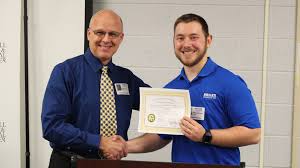 MVMC Graduates First Apprentices from Group Model