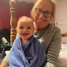 Thinking of leaving from Kent to Cornwall any one know a good stop over  about half way in a camper van ? Thanks ￼