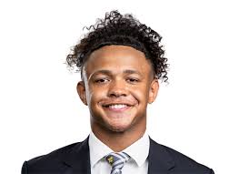 Davis Warren Career Stats