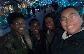 A few more photos from our night at the lights! 🎄💜✨