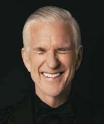 Phil Mansfield's Instagram, Twitter & Facebook