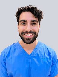 Martin Dore's Instagram, Twitter & Facebook