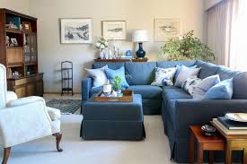 Generally the sofa table is behind the sofa near the top a coffee table set will have the traditional coffee table that sits in front of a sofa or couch and two. A Shortcut To Arranging Pillows On A Sectional Before After Styling Tips Couch Pillow Arrangement Sofa Pillows Arrangement Sectional Couch Layout