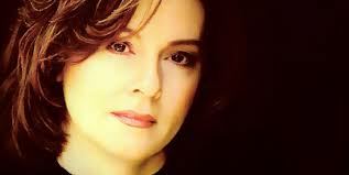 The Fascinating Musical Journey of Linda Gail Lewis