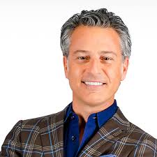 Elizabeth Chamblee Burch: books, biography, latest update