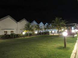 Compare reviews and find deals on hotels in with skyscanner hotels. Pool Side Borneo Cove Hotel Picture Of Borneo Cove Hotel Sandakan Tripadvisor