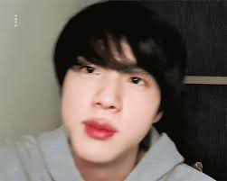 Seokjin es todo un caso, por eso lo amamos mucho. ðµð'‡ð'† ð¿ð'–ð'£ð'' ð½ð'–ð'› ð''ð'Žð'¡ ð'—ð'–ð'› ðŸ¤ðŸ¥ ðŸ£ðŸ£ ðŸ£ðŸ« Kim Seokjin Jin Worldwide Handsome