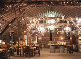 Handmade Vintage Barn Wedding Paige Geoff Vintage Barn Wedding Rustic Barn Wedding Reception Rustic Barn Wedding