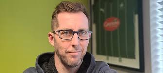 Juggling things is a circus stunt 🤹‍♀️, not a business skill 📈.