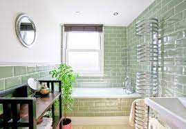Sometimes less is more and just adding a splash of green on one wall or recess in your bathroom really helps bring some life into a space. 11 Ways To Use Green In Your Bathroom Houzz Ie