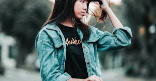 Contoh soal to akuntansi mentahan quotes wanita cantik. Foto Stok Gratis Baru Wanita Asia Atasan Hitam Blur Asaljeplak Com