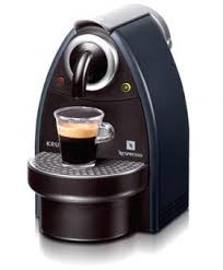 Put your coffee maker in descaling mode by pressing and holding the 2 control buttons at the same time for 2 seconds or until they flash. Krups Nespresso Essenza Xn 2001 Manuell Data Comparison Manual Troubleshooting Repair And Member Rating At Bean2cup Org