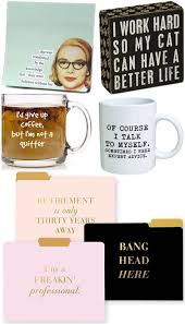 Creative Birthday Gift Ideas For Coworker Coworker Gifts And Humor Gift Ideas Huge List Of Fun And Creative Gifts Your Co Workers Will Lo Funny Coworker Gifts Handmade Coworker Gifts Gifts For Office
