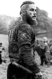 i ve never been attracted to bald men before ragnar lothbrok wikinger ragnar ragnar