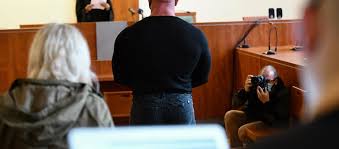 Itthon Az Ugyeszseg M Richard Letartoztatasat Keri Hvg Hu