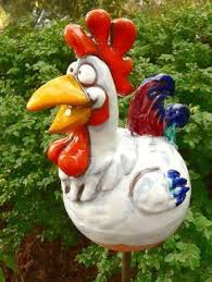 Gartenstecker Gartenkugel Beetstecker Hahn Keramik Gartendeko Handarbeit In Garten Terrasse Dekoration In 2020 Garden Art Sculptures Pottery Animals Ceramic Birds