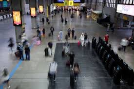De advertência a multa: novas punições a passageiros aéreos indisciplinados