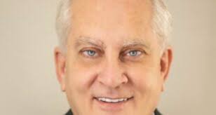 CommScope announces major reshuffle appointing Charles Treadway after Eddie  Edwards steps down