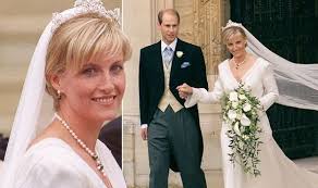 20 january 1965) is a member of the british royal family. Sophie Countess Of Wessex Tiara At Prince Edward Wedding Reveals Relationship With Royals Express Co Uk