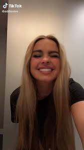 Laila Garner (lailarahel18)