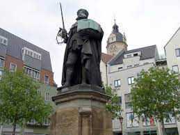 Sehenswürdigkeiten in jena mit museen, , und anderem sehenswerten das man gesehen haben sollte. Jena Sehenswurdigkeiten Stadte Jena Goruma