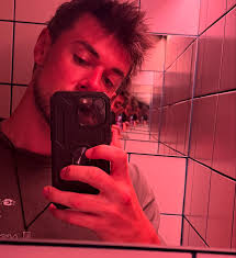 💚🤍 if you had pancakes today please DONT tell me exactly what was