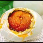小秋 咸鸭蛋又出新做法了 一袋盐 一碗酒 10天就能吃 个个都流油 youtube make it yourself dim sum