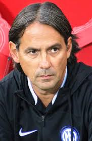 inter, se anche il New York Times si accorge della grandezza di Inzaghi  Dopo la spettacolosa partita di Barcellona, il giornale americano ha  elogiato i campioni d'Italia, eleggendo Dumfries a simbolo di "