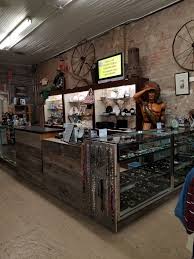Love The Indians Alice S Attic Thrift Store 424 N Main St Bryan Tx Eclectic Home Thrift Store Decor Thrifting