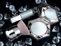 Fenty Beauty By Rihanna Diamond Bomb All Over Diamond Veil Fenty Beauty By Rihanna Rihanna Diamonds Beauty Rihanna