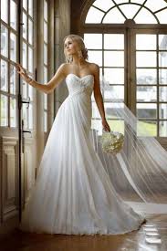La nostra vasta selezione di abiti da sposa premaman africani include tutti gli stili e prezzo di mercato: Abiti Da Sposa In Stile Impero Abito Da Sposa Con Lunghi Veli Abiti Da Sposa Sposa Abiti Da Sposa Stile Impero
