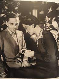 The two met in 1909, while she was the mistress of his friend. Pin On Vintage Photo