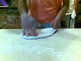 La Pizza Napolitaine Les Secrets De La Vraie Recette Ma Cuisine Du Dimanche Pizza Napolitaine Recette Napolitain Et Napolitain