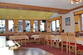There is also a bar, a café, and a sun terrace. Ambiente Hotel Pension Gampeler Hof In Galtur