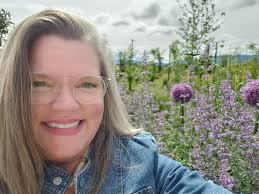 lookaside.instagram.com/seo/google_widget/crawler/...