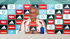 Mourinho: "Quiero que el Bernabéu reciba al equipo con pasión" — Real Madrid CF | Web Oficial
