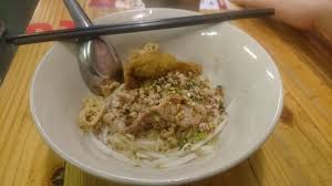 Ikuti terus update info & berita terbaru lainnya di vidio. à¸šà¸°à¸«à¸¡ à¸• à¸¡à¸¢à¸³ Picture Of Kuey Teow Tomyam Trak Rongmoo Bangkok Tripadvisor