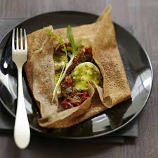 Crepe Sarrasin Chevre Et Tomate Confite Recette Au Fromage Recette Galette De Sarrasin Recette Galette Sarrasin