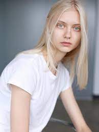 Nastya Kusakina - Model Profile - Photos & latest news | Nastya kusakina, Skinny  blonde, Blonde girl