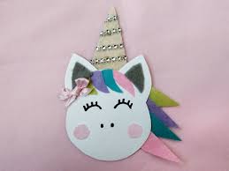 Lesezeichen basteln mit der bastel vorlage einhorn und tollen papieren. Einhorn Hampelmann Selber Basteln Mit Diy Schritt Fur Schritt Anleitung Und Freebie