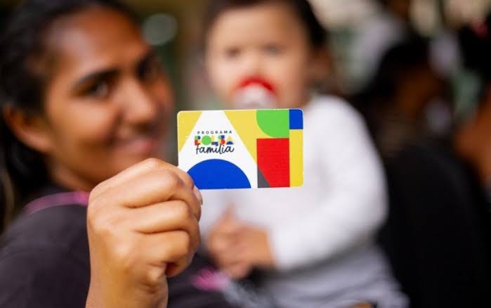 Governo Federal anuncia reajuste de 15% no Bolsa Família - Blog do Valente -