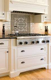 Pin By Tami Macdonald On Backsplash Ideas Trendy Kitchen Backsplash Kitchen Backsplash Designs Kitchen Backsplash Tile Designs