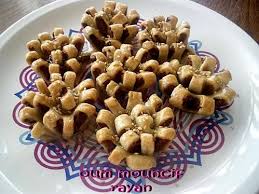 Palmiers Nkhilettes Gateau Algerien Pour L Aid Paperblog Gateau Palmier Dattes Gateau Algerien