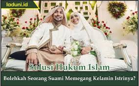 Cara menghisap kemaluan isteri anda adalah dengan memulakan pada bahagian biji kelentit di mana anda buat bulatan pada biji kelentitnya. Bolehkah Seorang Suami Memegang Kelamin Istrinya Wanita Laduni Id